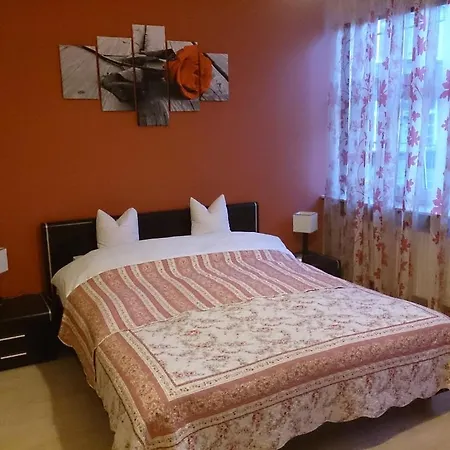 Apartment Amber