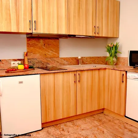 Amber Apartment *