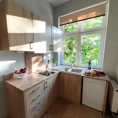 Amber Apartment *